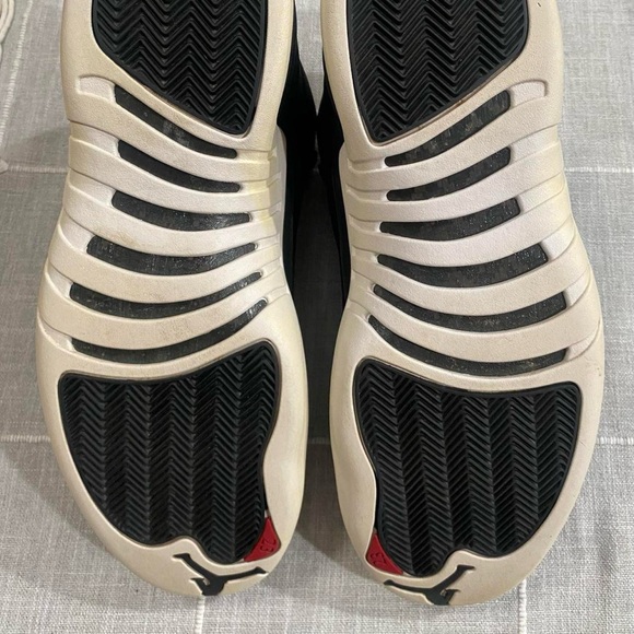 Jordan 12 Retro Neoprene - Picture 4 of 8